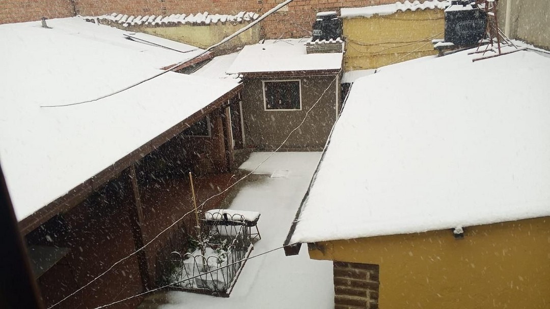 Con la nieve, Oruro se tiñó de blanco | Foto: Gabriela Jiménez